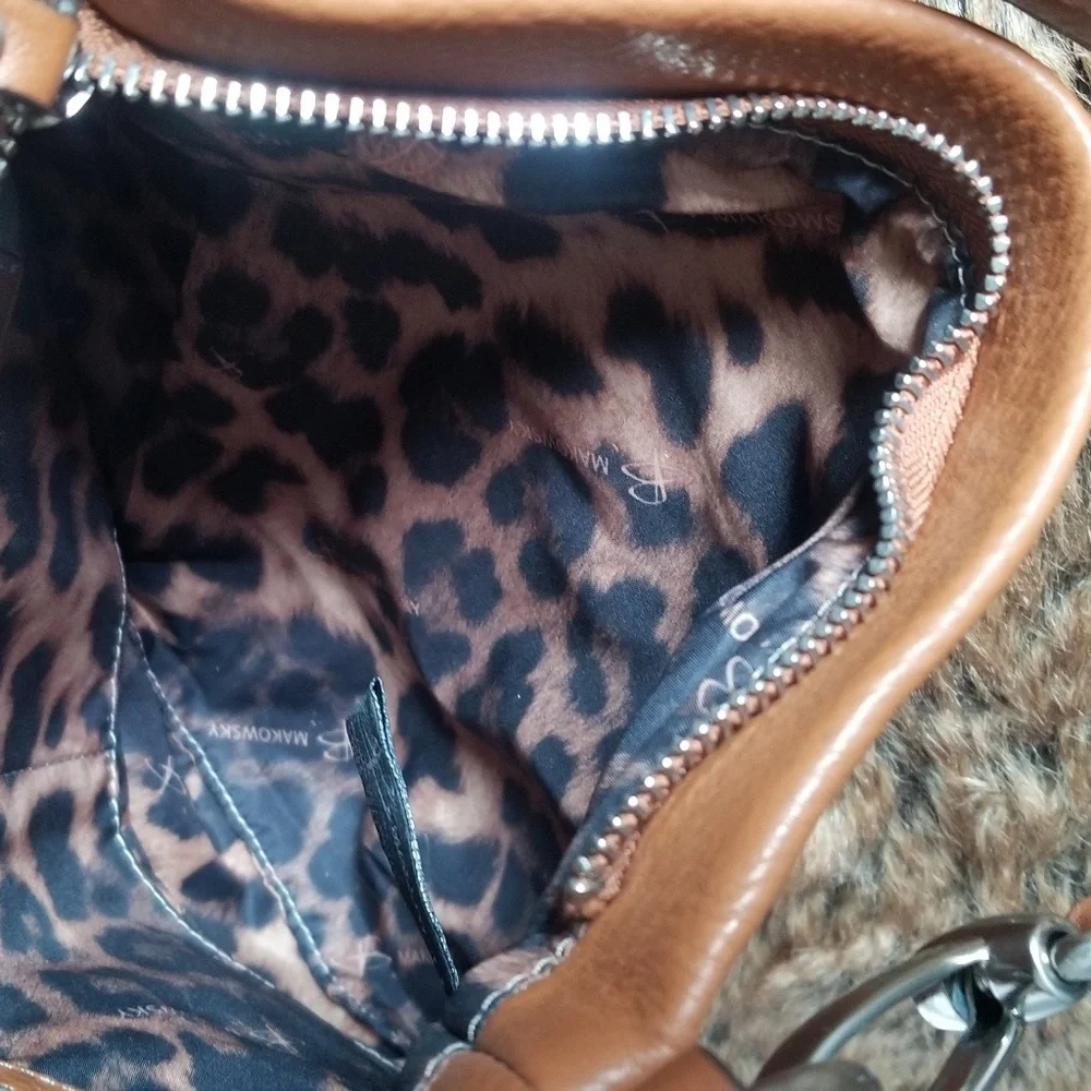 B. Markowsky Leather Brown Crossbody - Picture 2 of 9